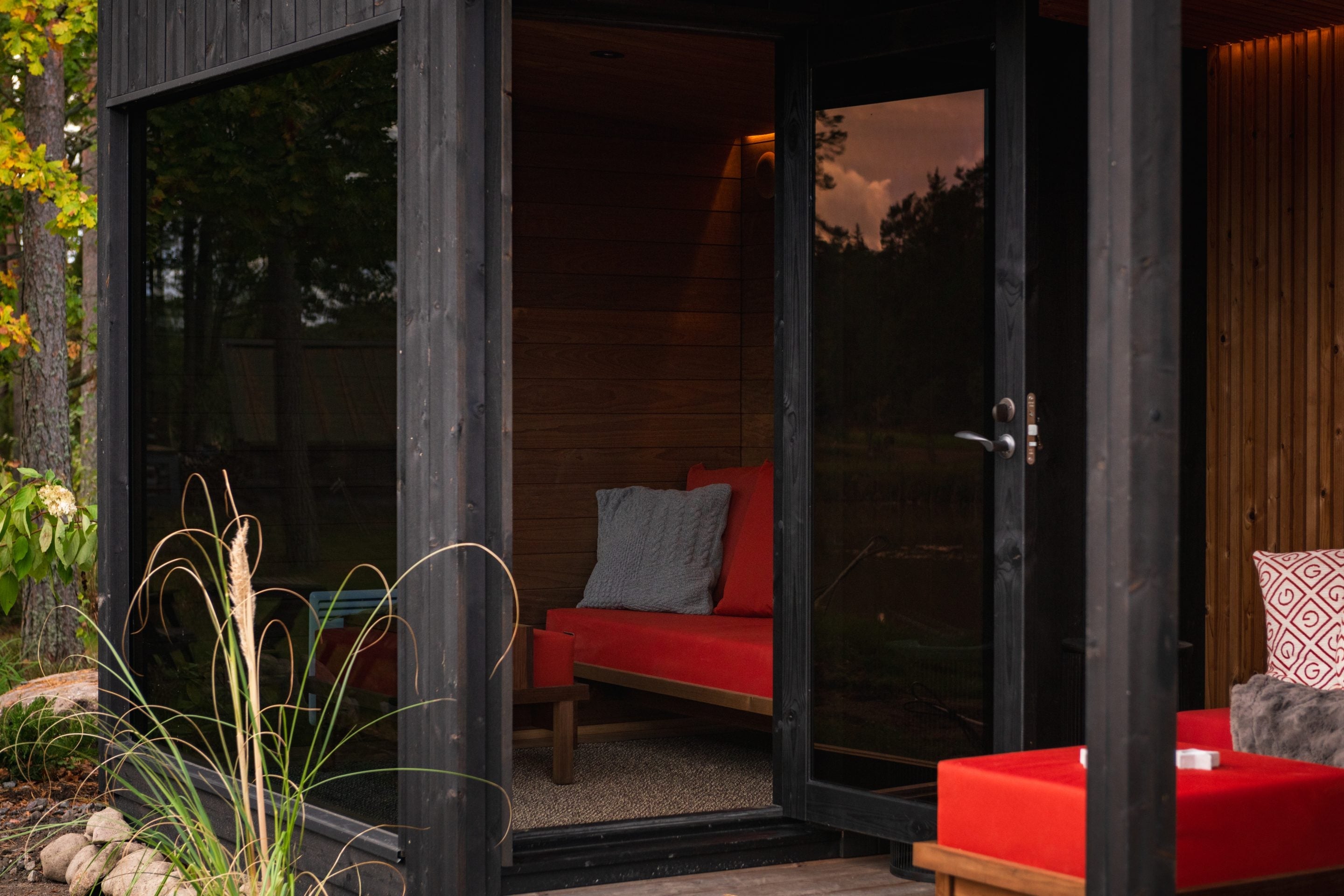 Nordic Misty Lounge - lifestyle view