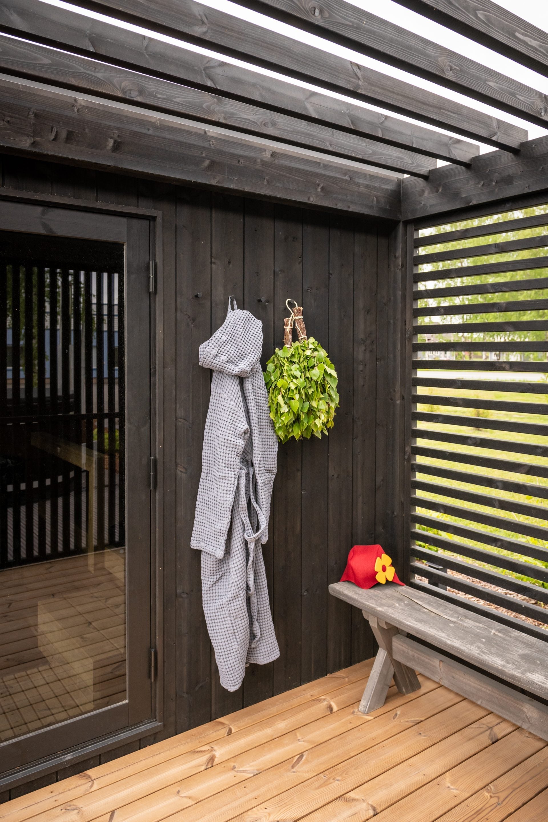 Nordic Misty Privacy Fence - lifestyle view 2