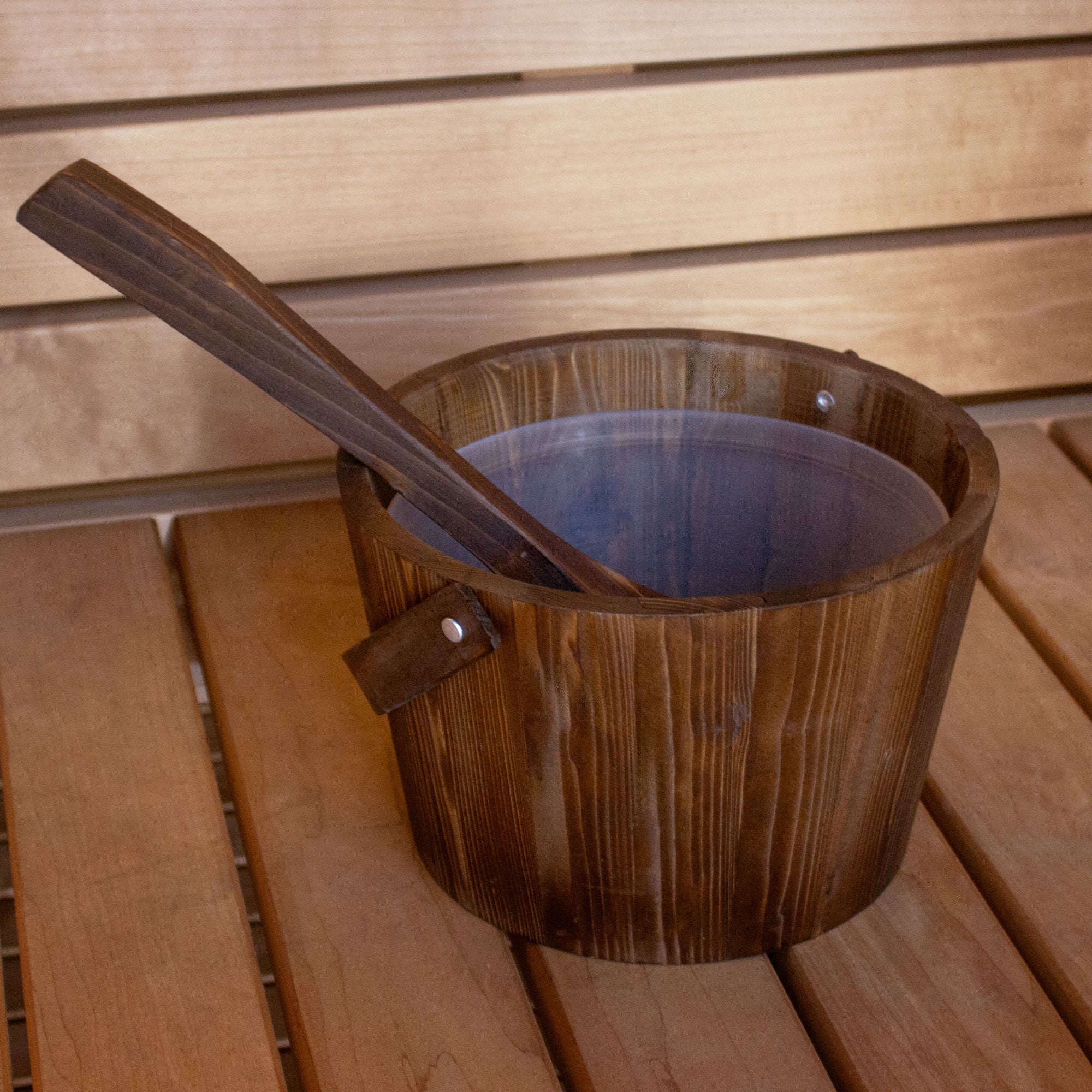 PROSAUNAS Spruce Sauna Pail w/ Ladle