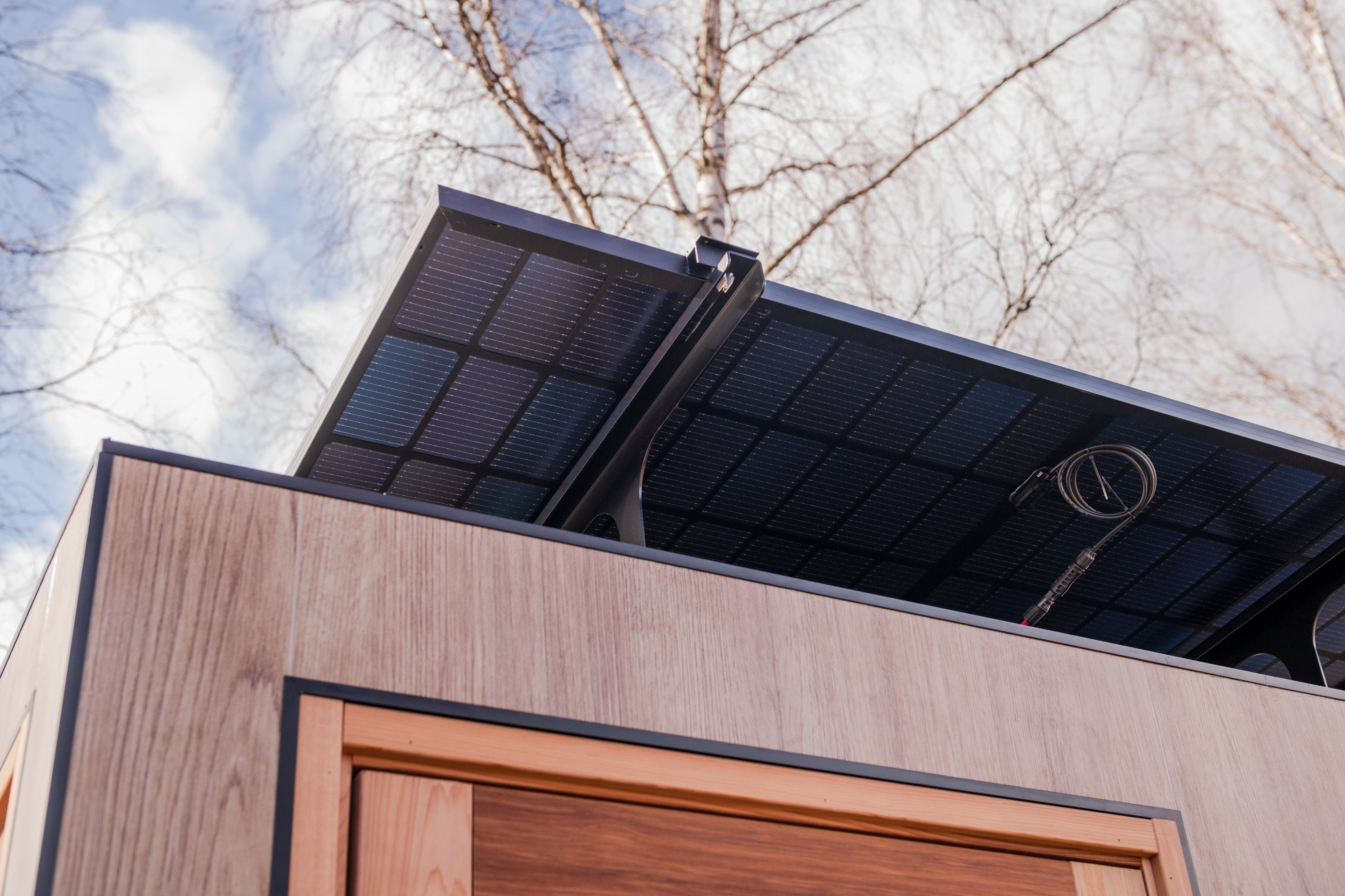 Solaris Sauna Cabin - solar panels